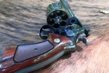 Why Did Dirty Harry Carry a  43 Magnum?