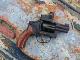Make Your J-Frame a Deadly Red-Dot Revolver Make Your J-Frame a Deadly Red-Dot Revolver