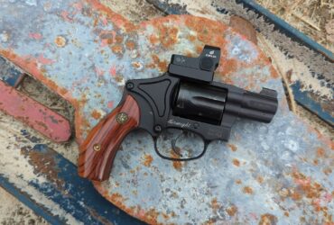 Make Your J-Frame a Deadly Red-Dot Revolver Make Your J-Frame a Deadly Red-Dot Revolver