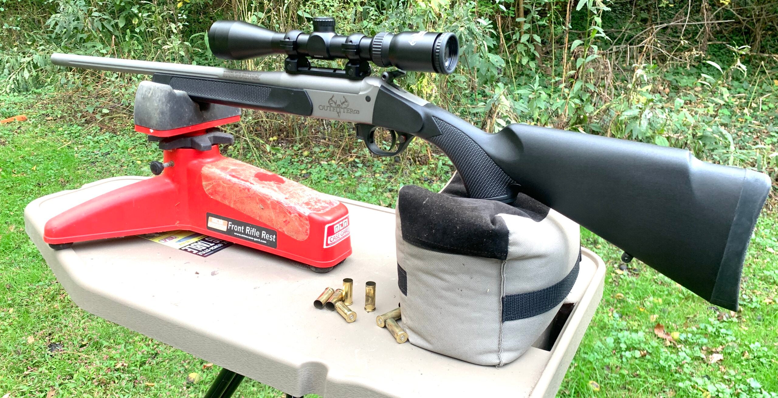 Traditions-Outfitter-G3-shooting