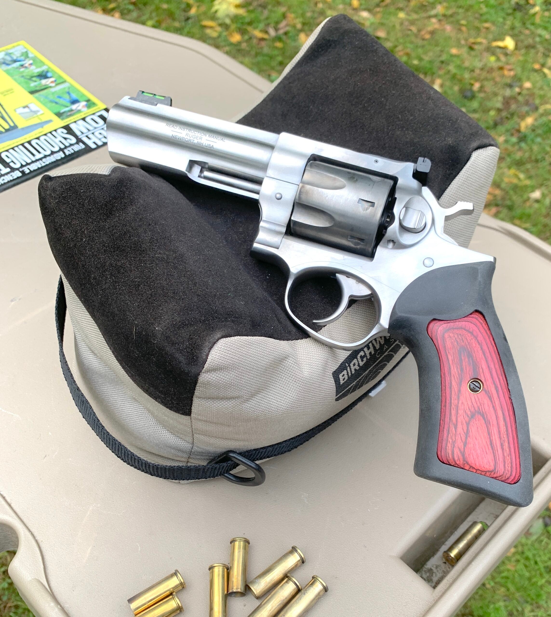 Ruger-GP100-shooting