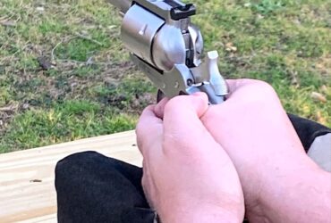 Ruger Super Blackhawk Review: Still a Magnum Powerhouse Ruger Super Blackhawk Review: Still a Magnum Powerhouse