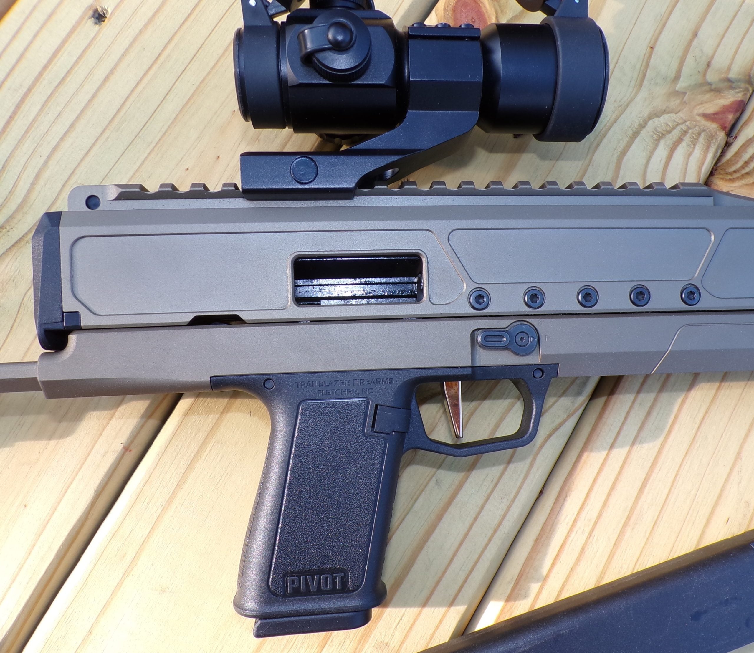 Trailblazer Pivot-10 Trailblazer Pivot-10